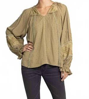 NEW MISS ME puff long sleeve knit top in olive